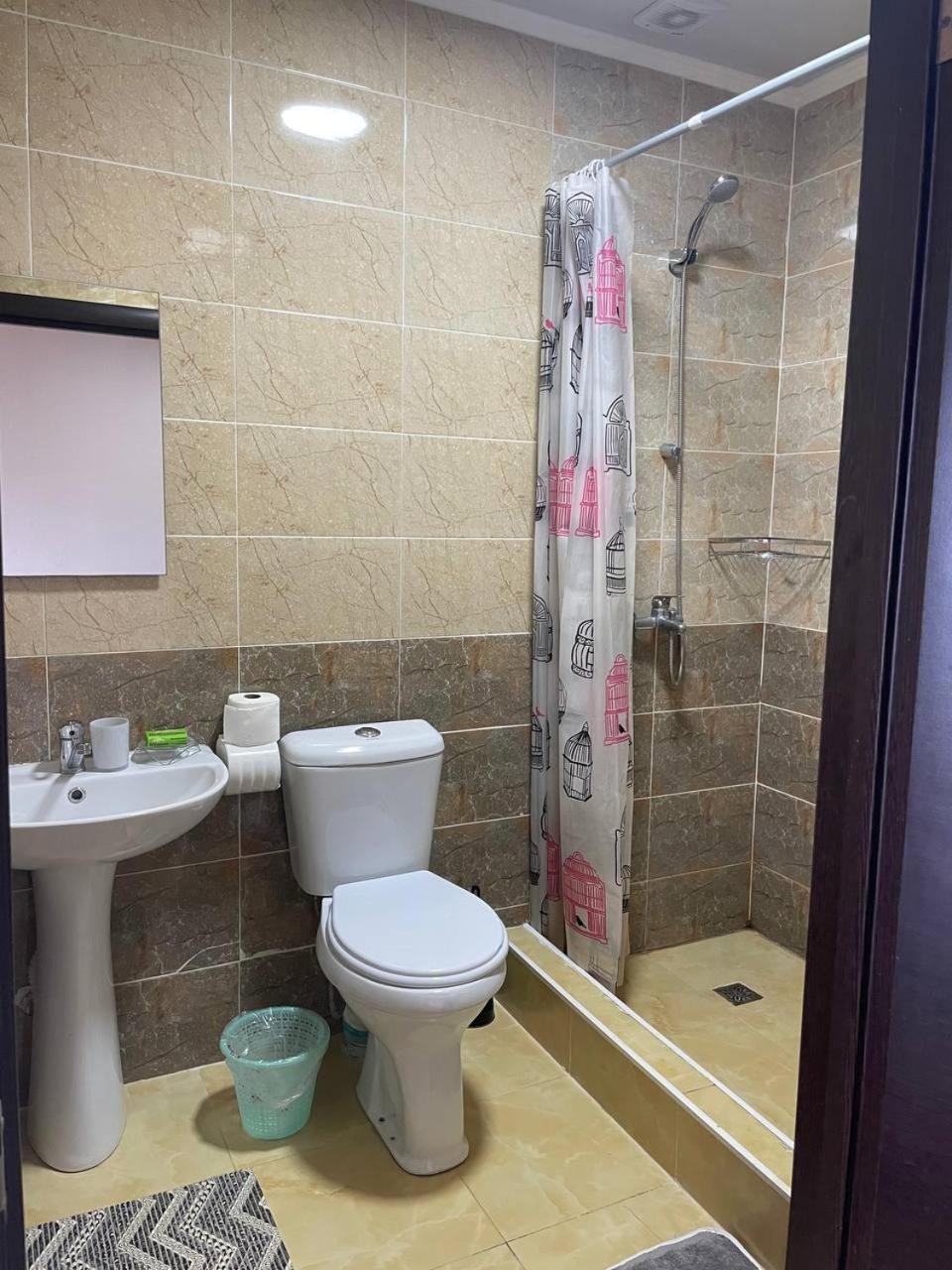 Yukon Hotel Bosteri Luaran gambar